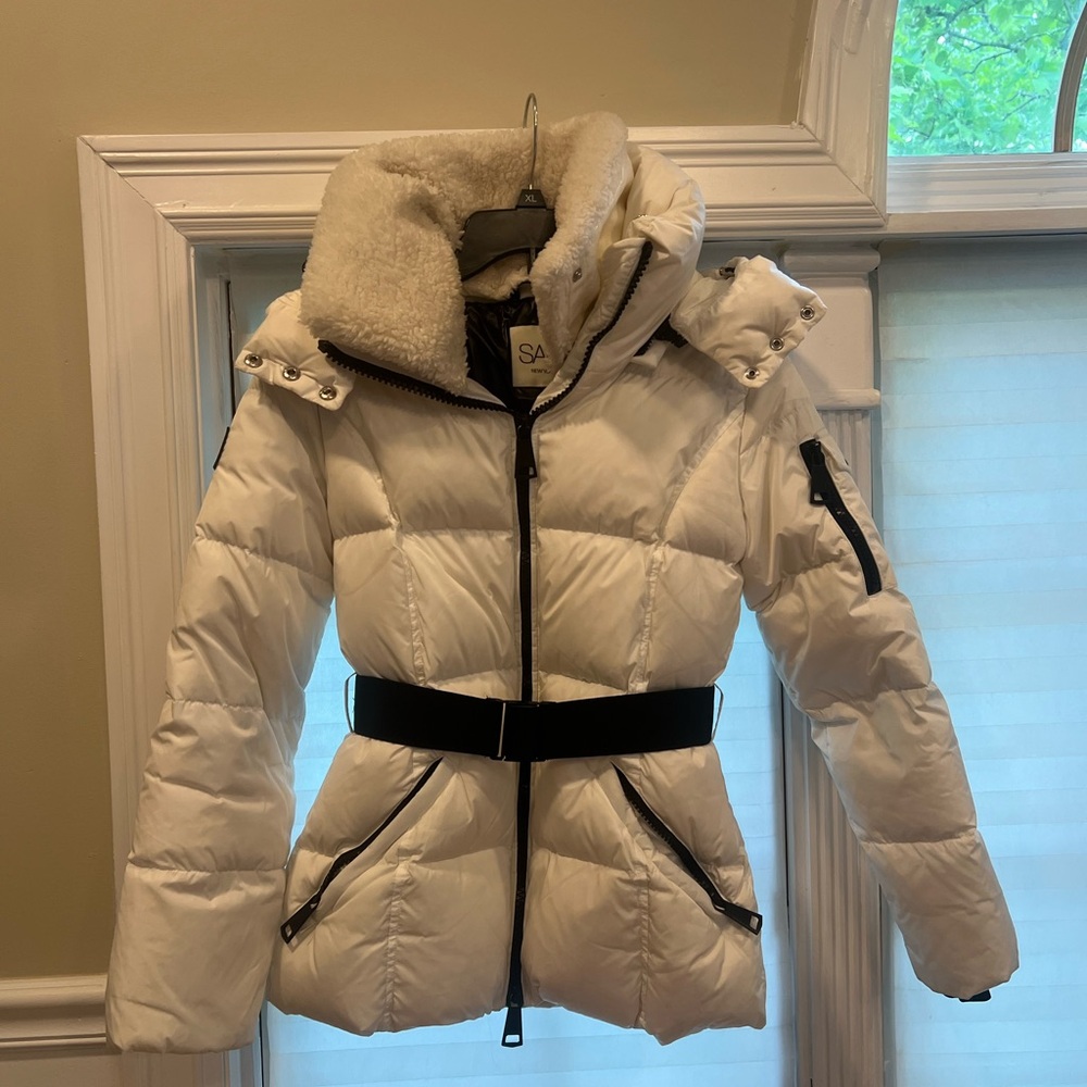 SAM White Puffer Jacket with Belt